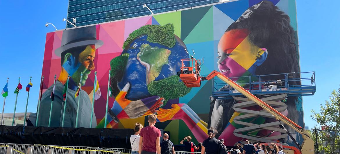 Mural de artista brasileiro ‘para o planeta’ é grande atrativo para Assembleia Geral da ONU